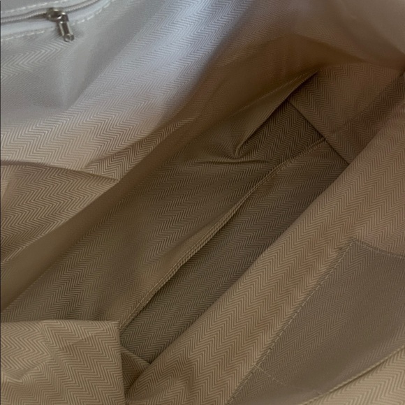 Cream Tote Bag - Picture 3 of 4